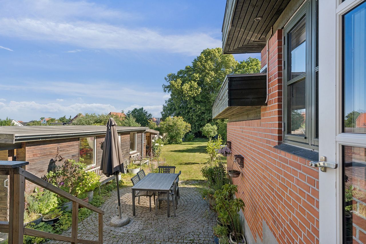 image 04
